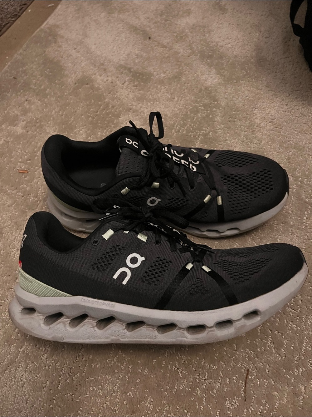 On Cloud Surfer Men's Black and White Cloudtech Running Shoes